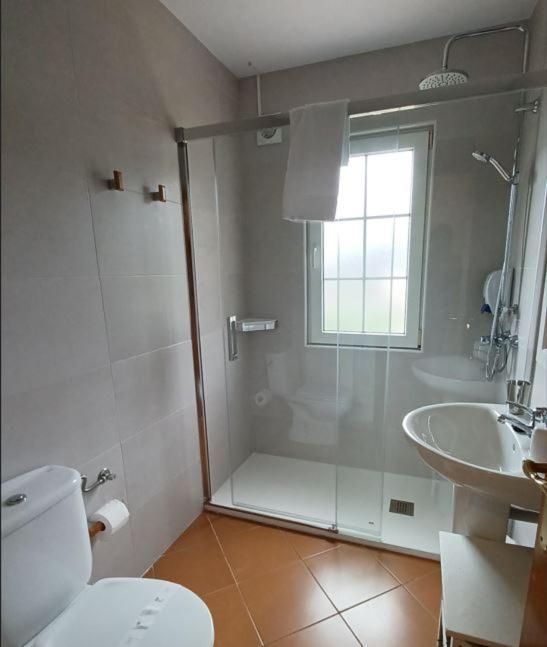 Soto de Luiña Apartamentos El Otero De Cudillero מראה חיצוני תמונה