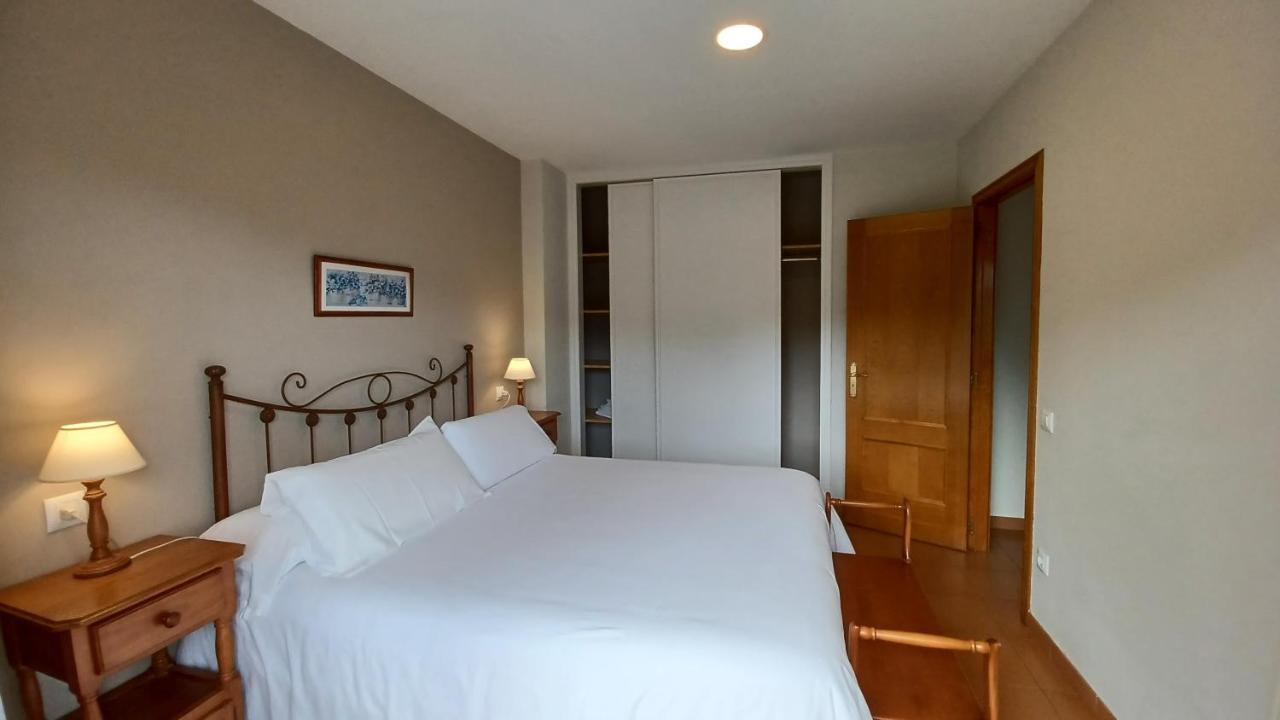 Soto de Luiña Apartamentos El Otero De Cudillero מראה חיצוני תמונה