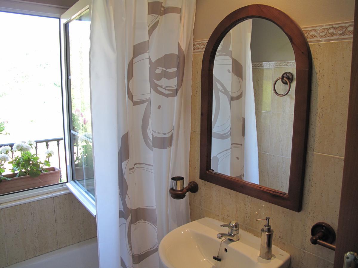 Soto de Luiña Apartamentos El Otero De Cudillero מראה חיצוני תמונה